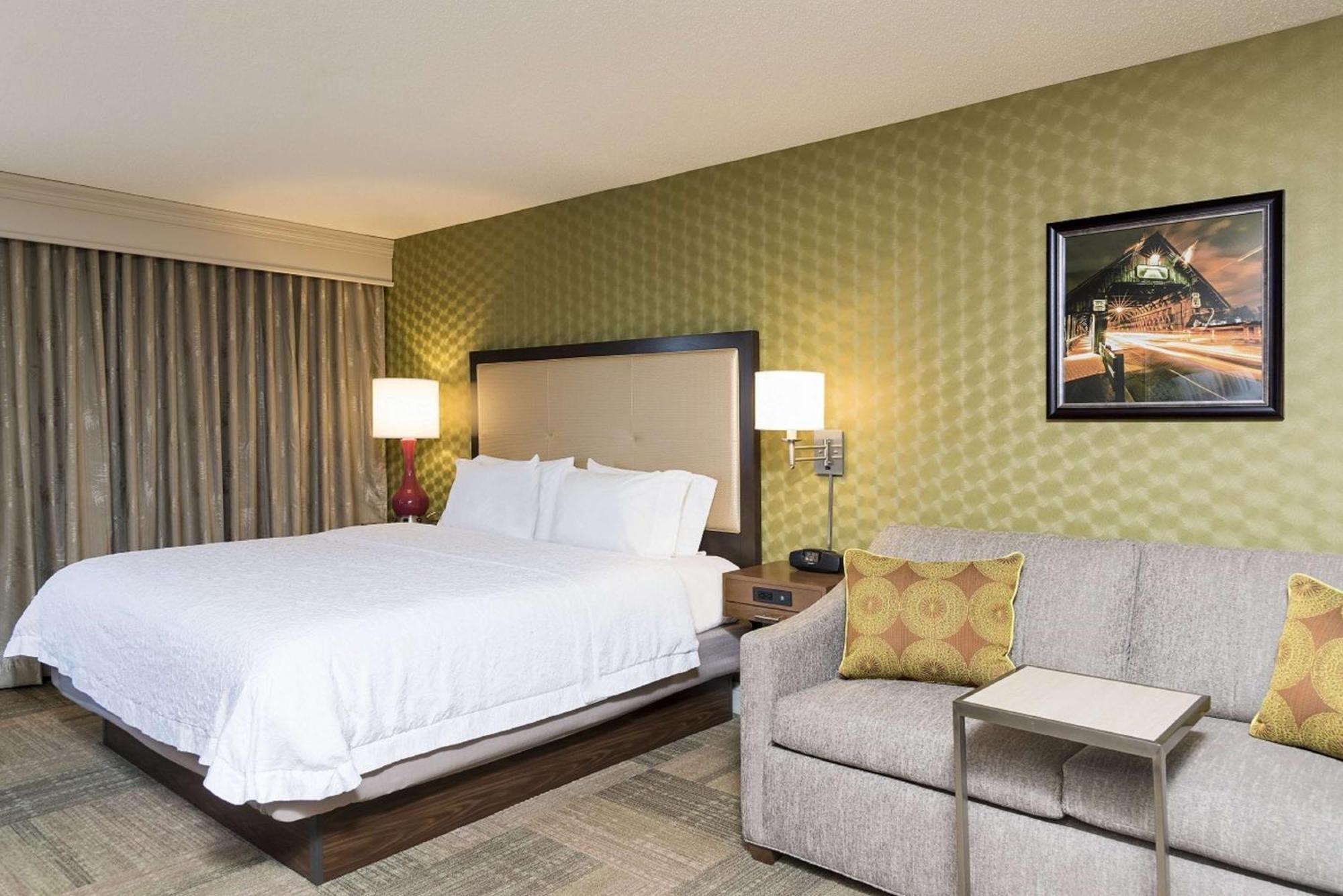 Hampton Inn Mount Pleasant Exterior photo