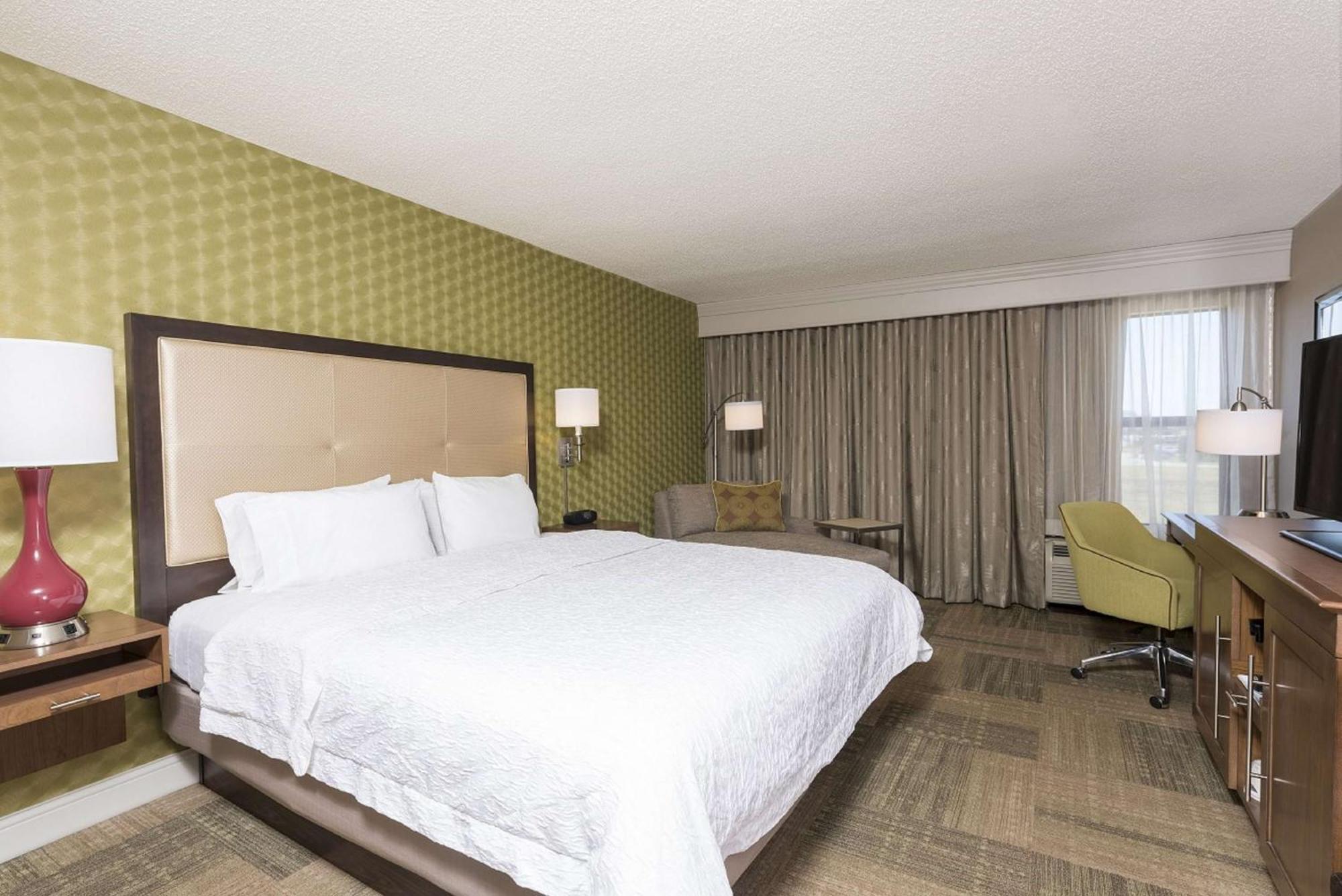 Hampton Inn Mount Pleasant Exterior photo